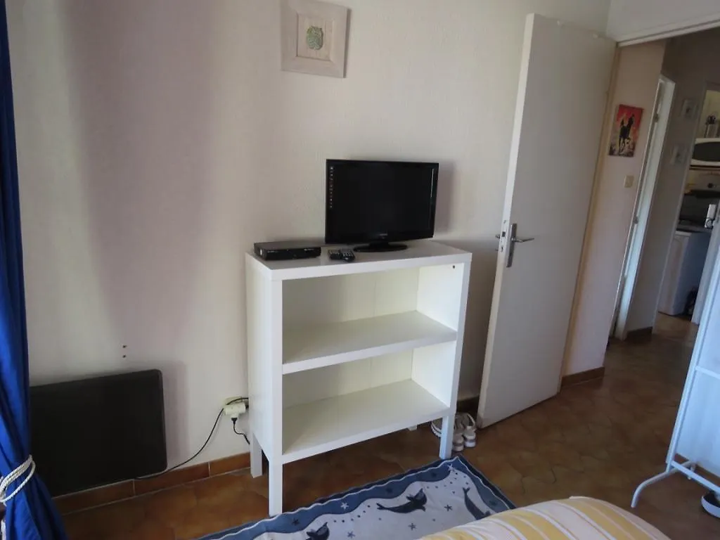 Apartment Avenue Marie Fliche Bergis Saint-Mandrier-sur-Mer 0*,  France
